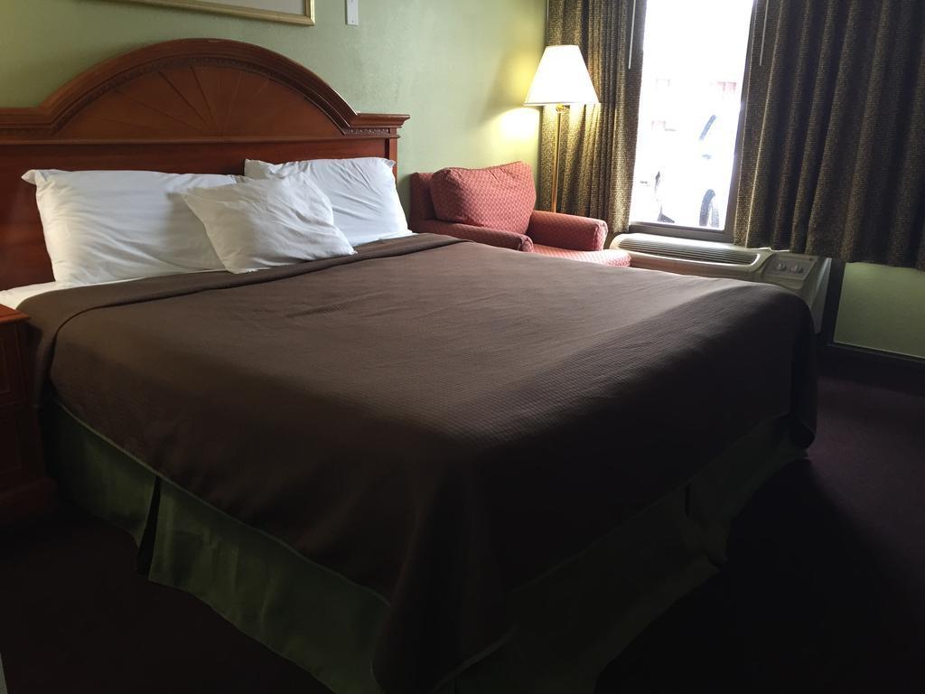 Americas Best Value Inn-Nashville/Airport South Extérieur photo