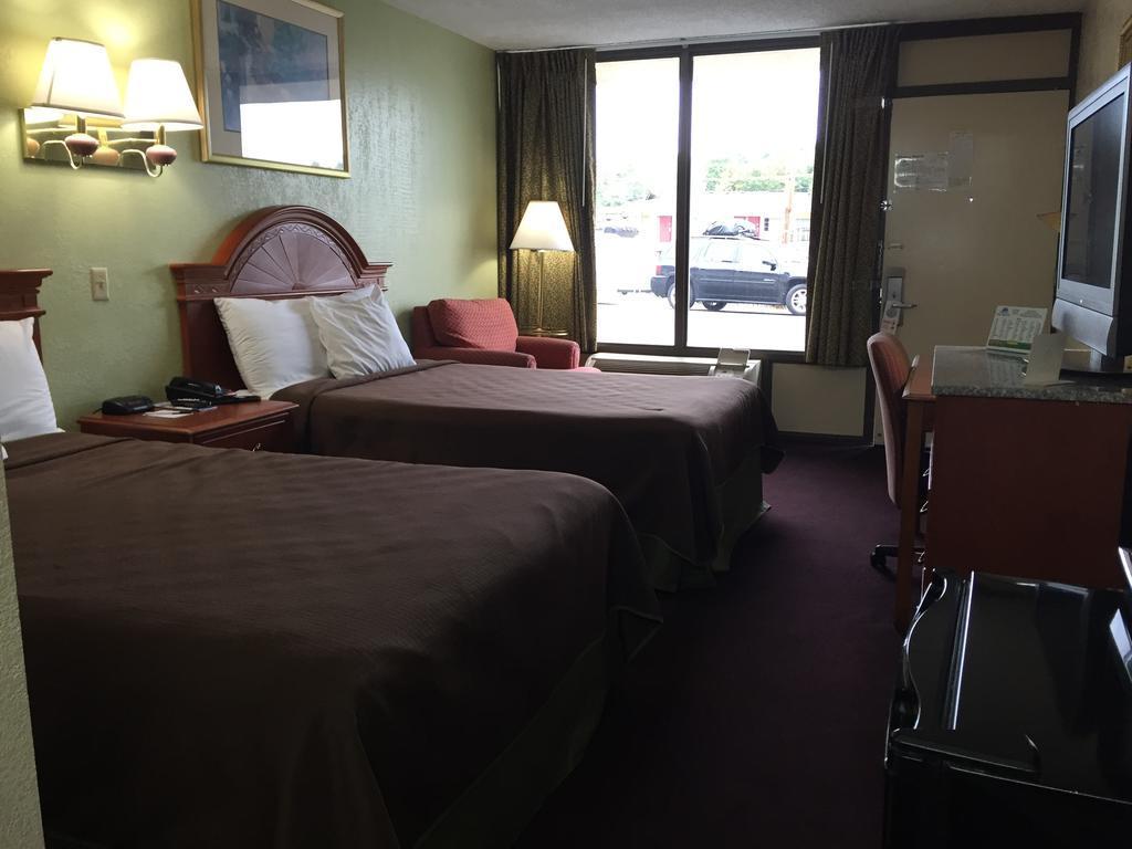 Americas Best Value Inn-Nashville/Airport South Extérieur photo