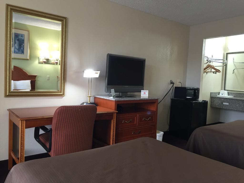 Americas Best Value Inn-Nashville/Airport South Extérieur photo