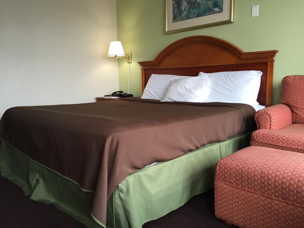 Americas Best Value Inn-Nashville/Airport South Extérieur photo