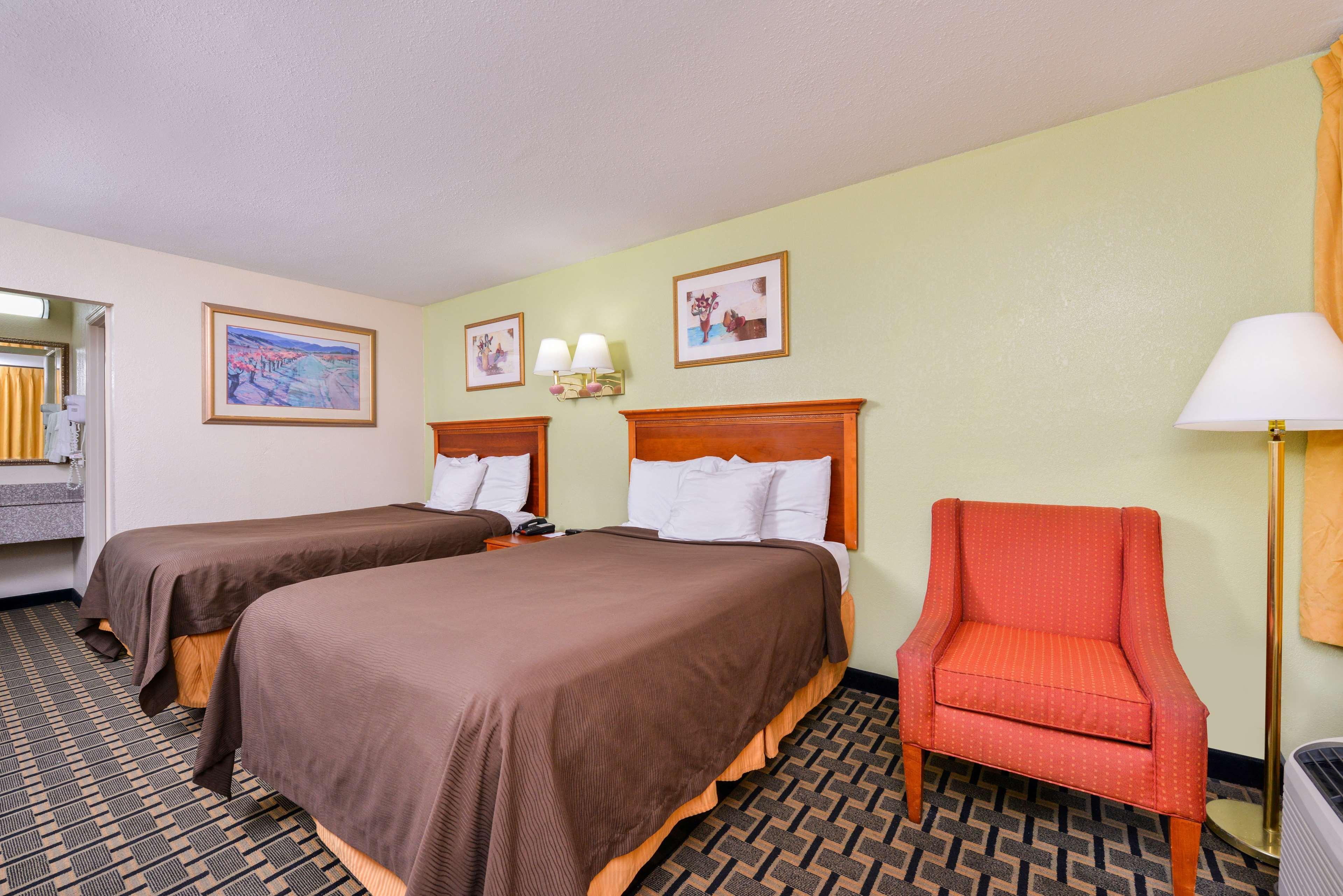 Americas Best Value Inn-Nashville/Airport South Extérieur photo